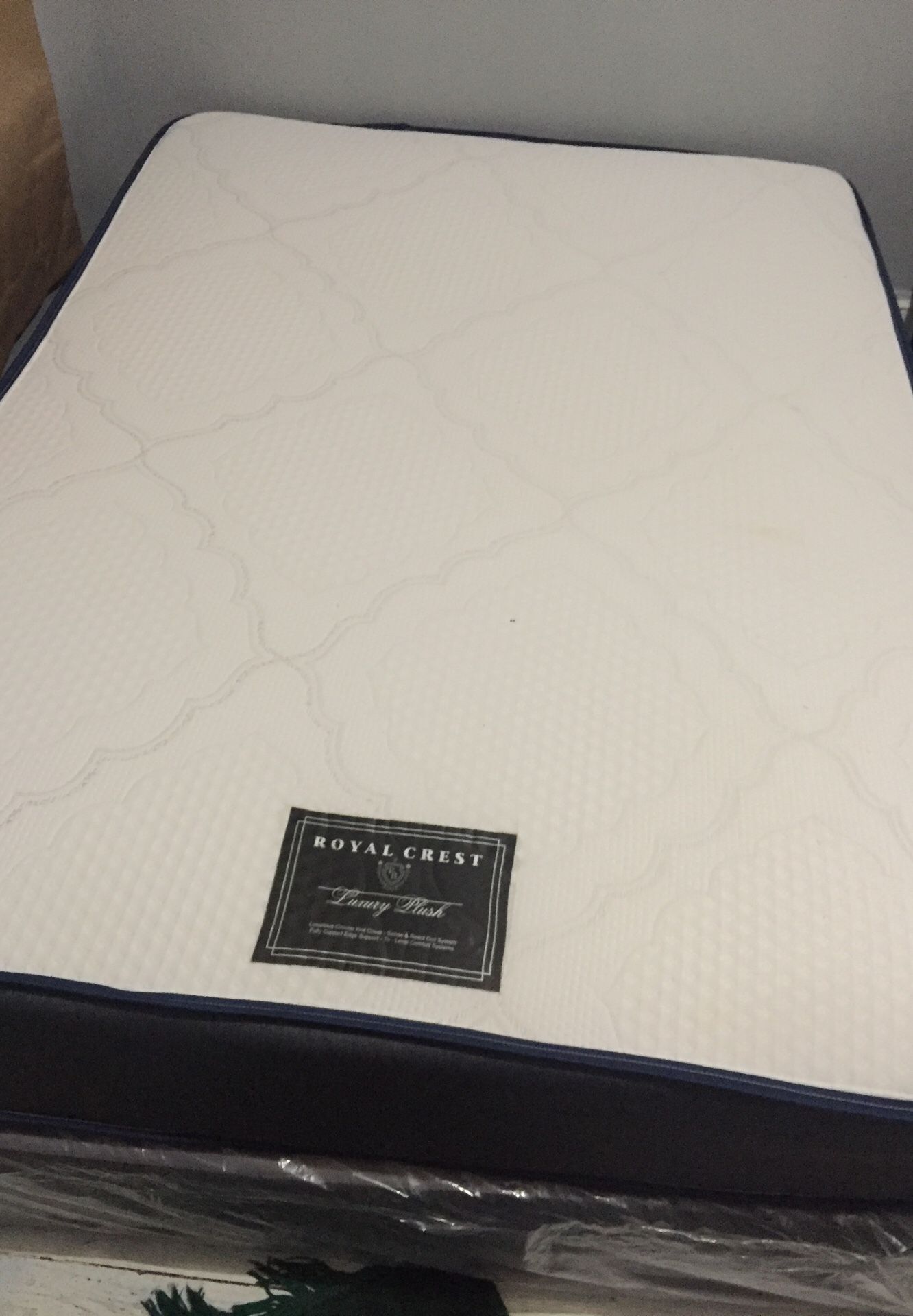 Royal crest plush mattress with box spring in plastic (FULL)