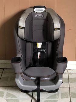 GRACO EXTENDED 2FIT CONVERTIBLE CAR SEAT!!!!