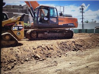 Doosan DX350LC Crawler Excavator