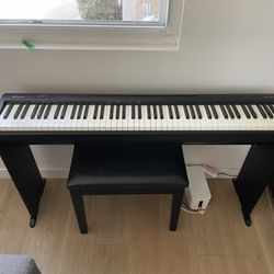 Roland FP10 Keyboard with stand, bench, pedal, cover and headphones 