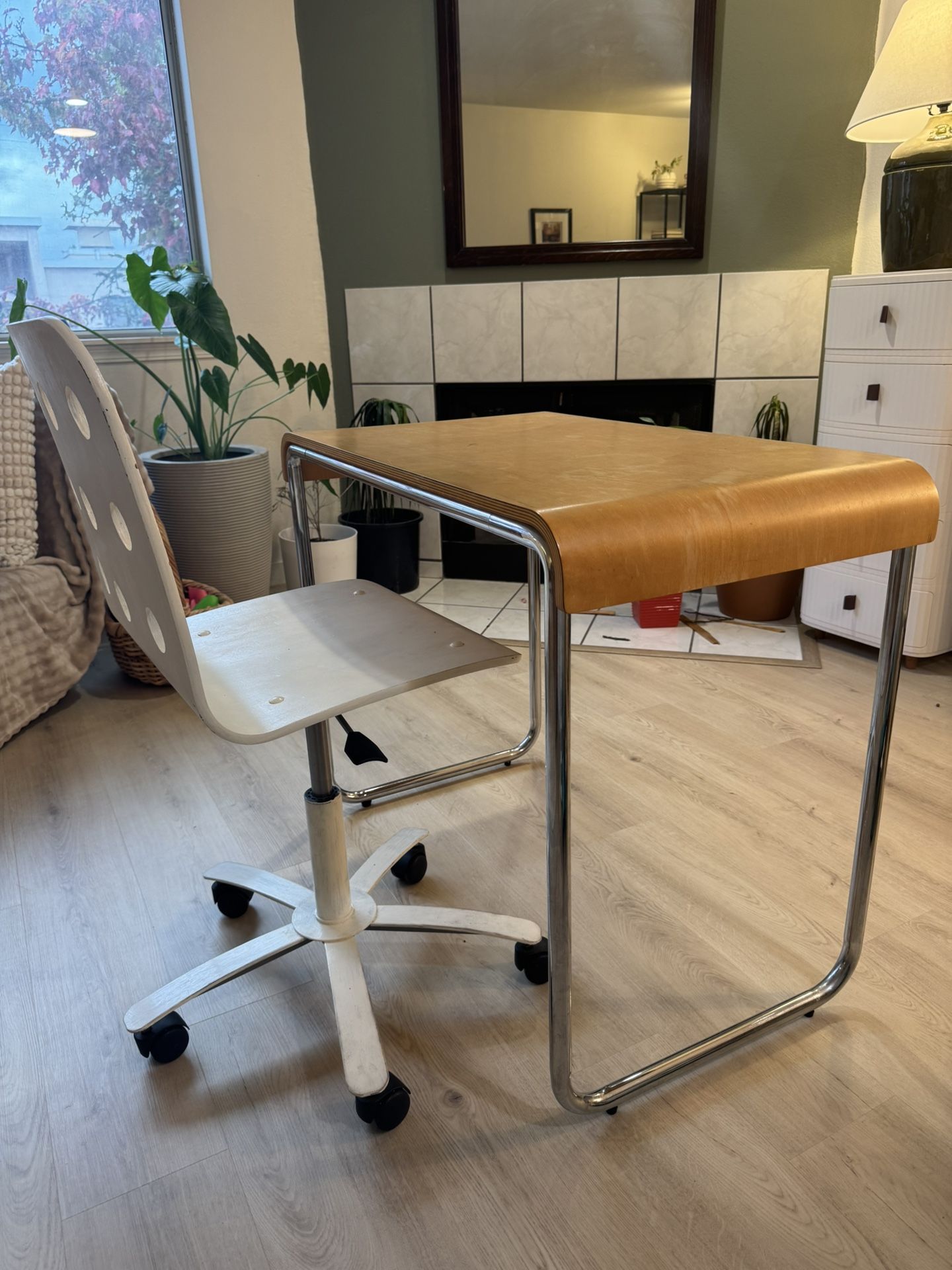 Modern Bentwood Desk + Adjustable Rolling Chair – Minimalist Set