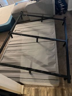 Tuft and needle full bed box foundation and frame