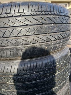 4.   235/45/18.   Bridgestone  60%
