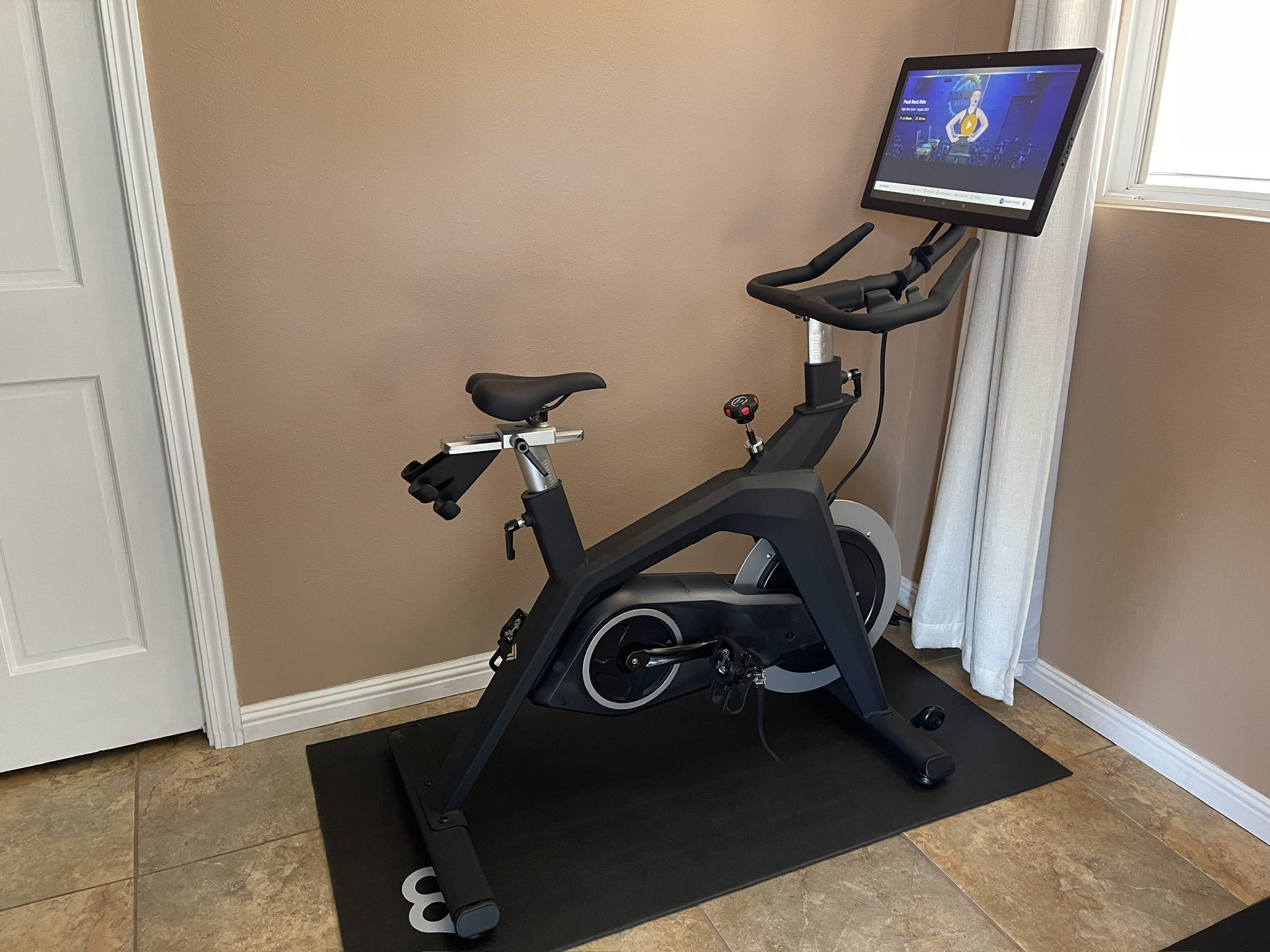 π₯οΈπ² STRYDE Exercise Bike π₯οΈπ²