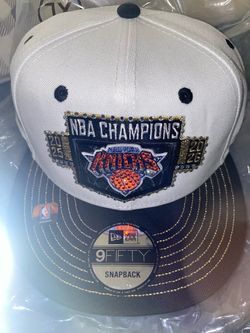 Ny knicks championship snap back hat 2026