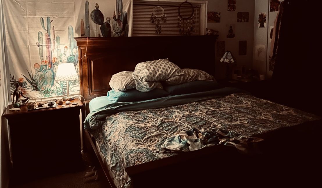 California King Size Real Wood Bed And Dresser