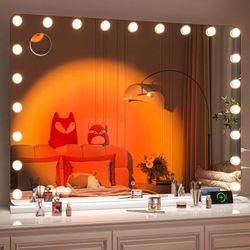 Vanity/Makeup Mirror Lightup With 3 Color Modes And Chargers