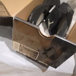 Jordan Sandals Size 11