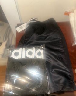 Adidas men outfit size M