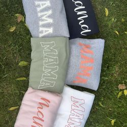 Mama Crewnecks