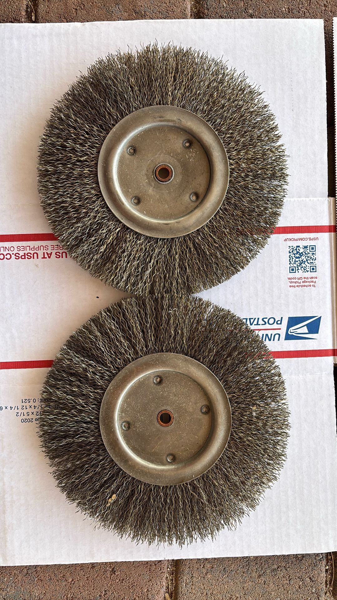 8” Wire Wheel 3/8-1/2 Arbor