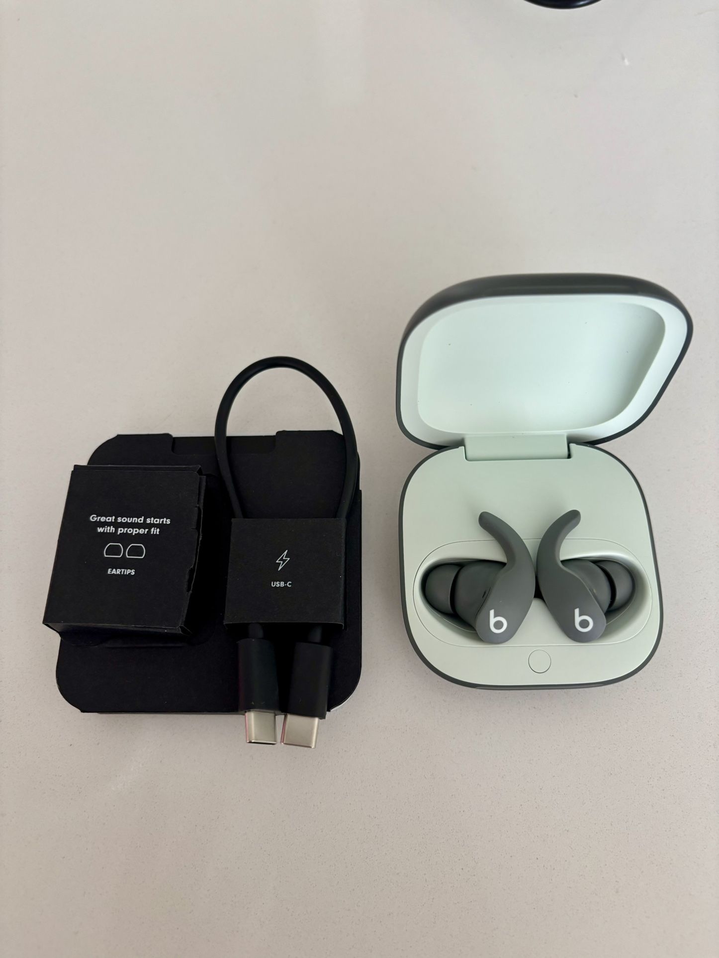 Beats Fit Pro w/ Charger