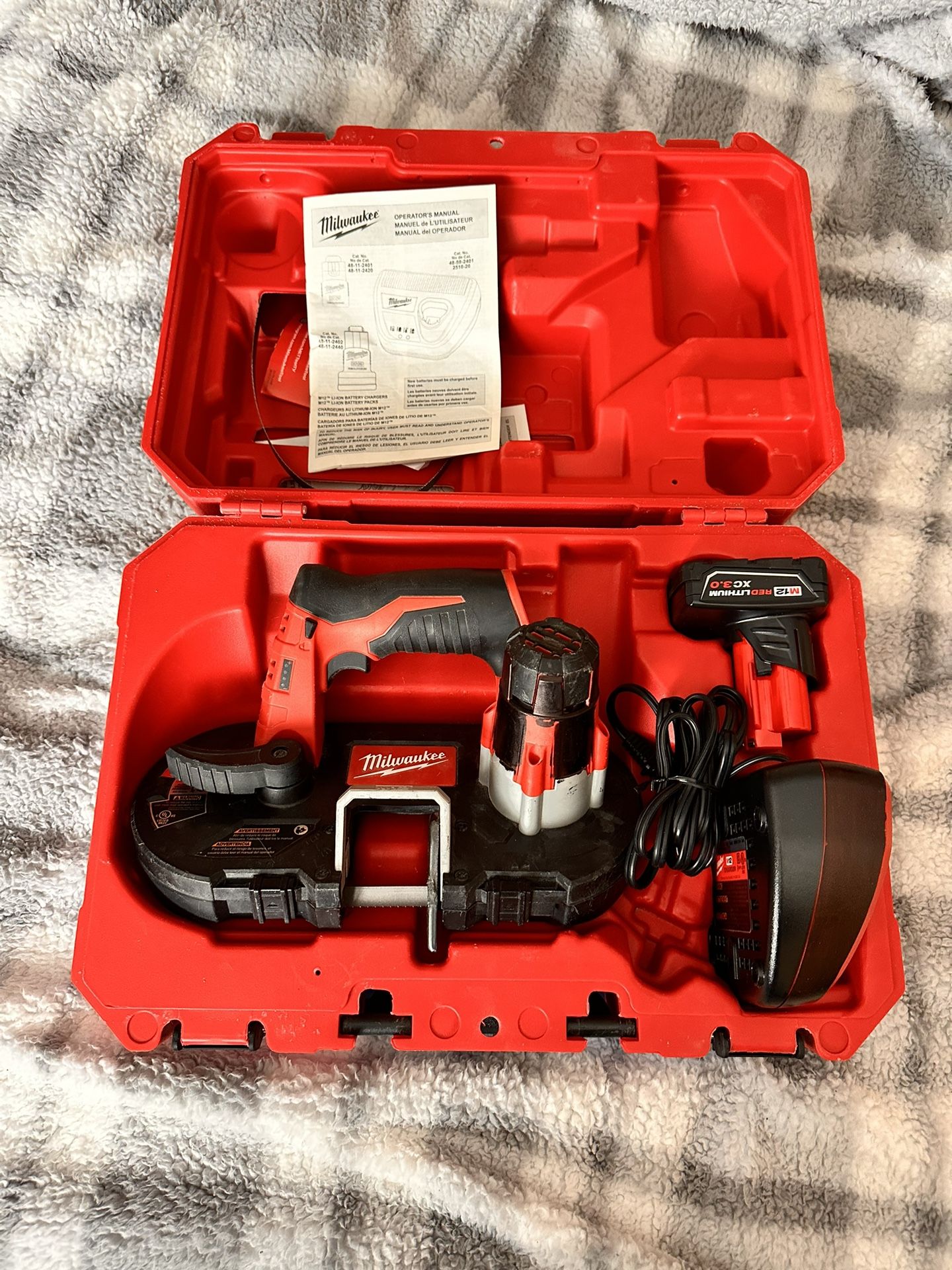 Milwaukee Bandsaw