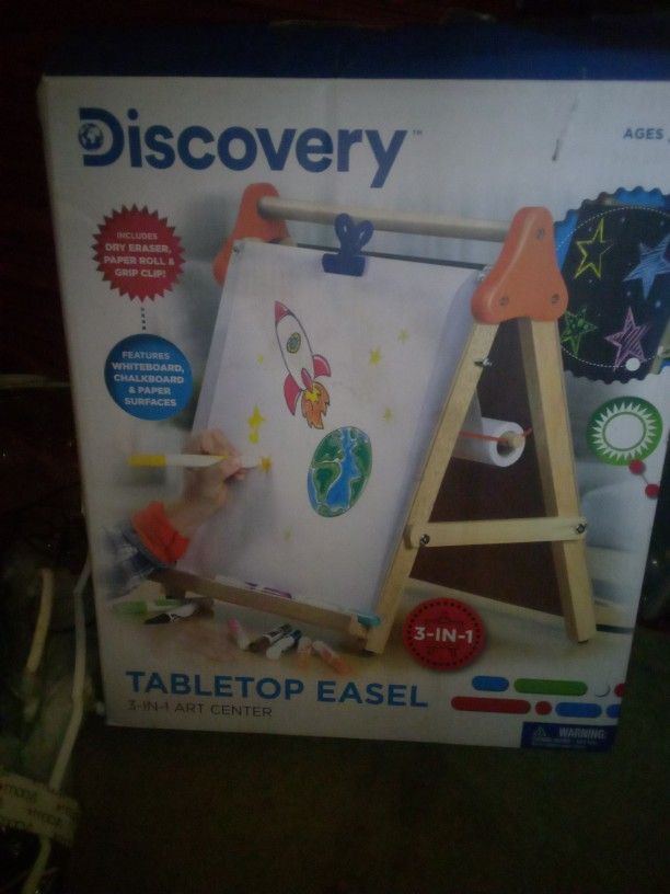 Discovery Tabletop Easel (3)