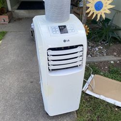 LG Air Conditioner 