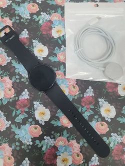 Samsung - Galaxy Watch 6 40mm BT R930 (Pre-Owned) Good Graphite
