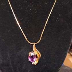 14kt Gold Chain Necklace With Amethyst And Diamond Pendant Oro, 9 Grams Total Weight