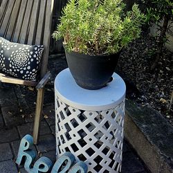 White Metal  OUTDOOR TABLE Garden/Patio/Porch