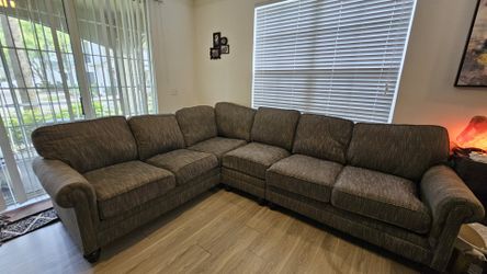 Gray 3-Piece Sectional Sofa/Couch