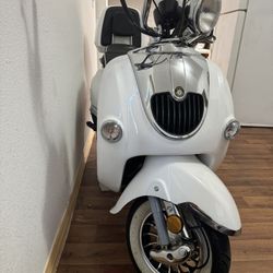 Bms 150 Scooter 