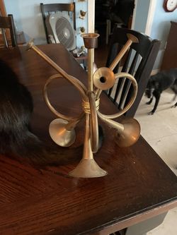 Horn Candle Holder