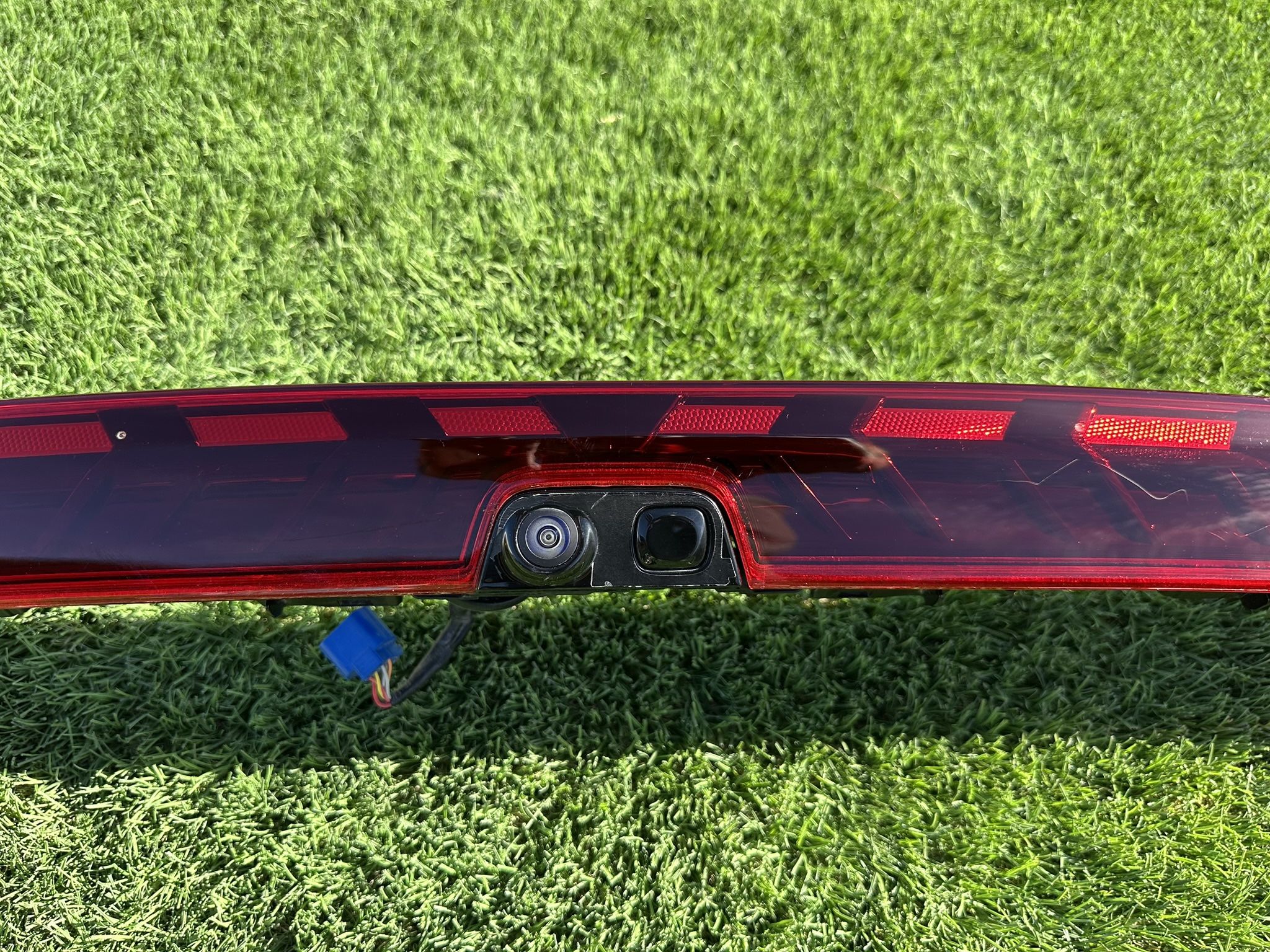 Kia K-5 Center Tail Light 2021-2024, Kia K5 Tailight, Kia K-5 rear tail light, brake light, OEM ORIGINAL KIA PART, Tailight assembly with camera 