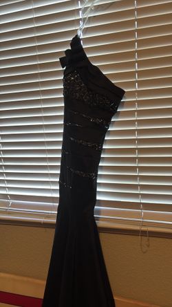 Black long evening dress