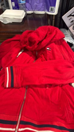 Tommy Hilfiger sweater