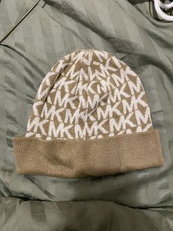 Micheal Kors Hat