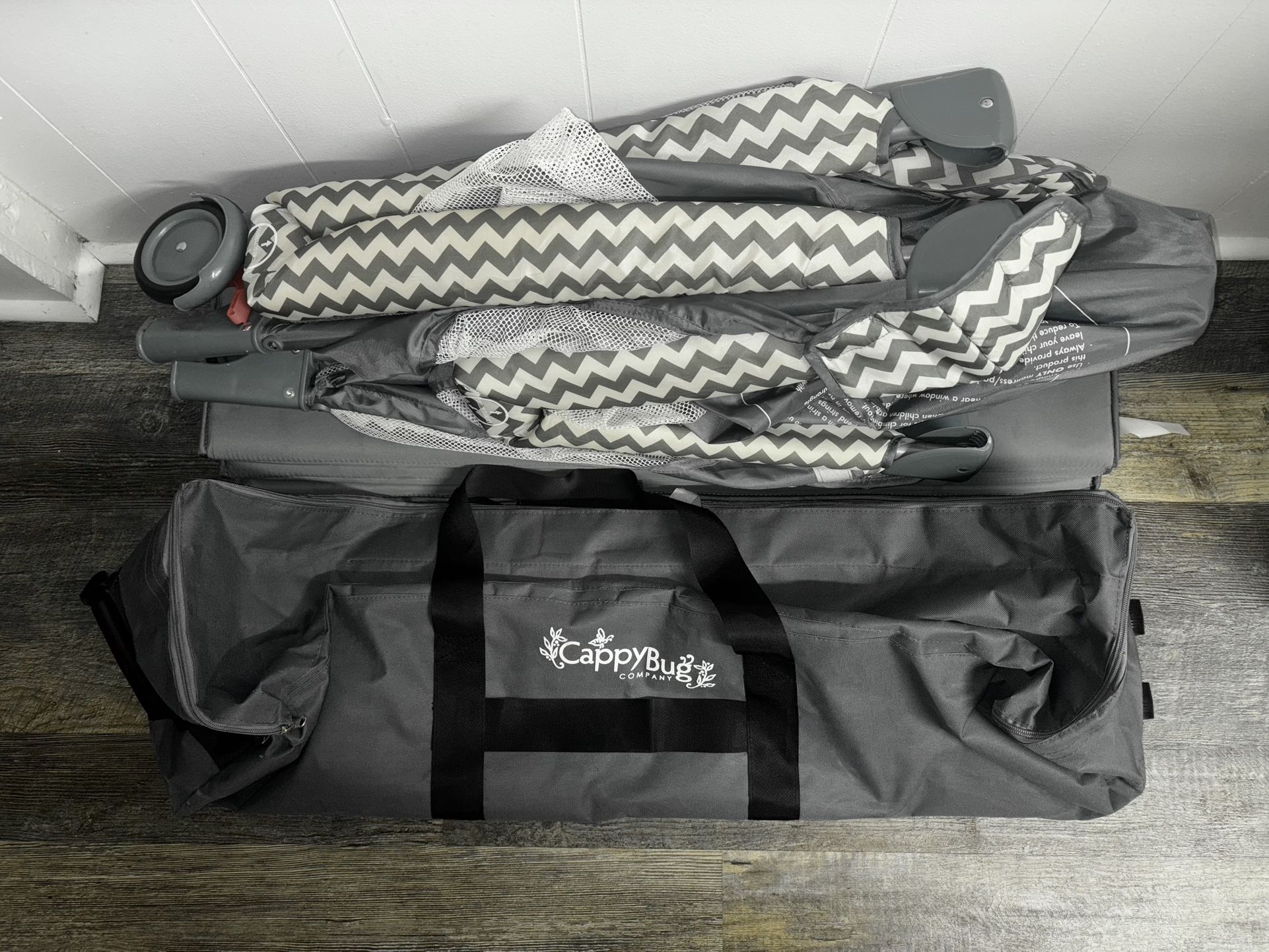 Romp & Roost Luxe Playpen