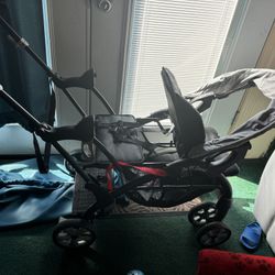 baby trend Sit n stand stroller double(OBO)ages newborn-4ys