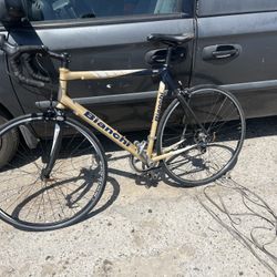 Bianchi Gyro Road Bike