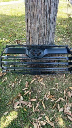 2023-2026 Gen 3 Toyota Tundra stock grill