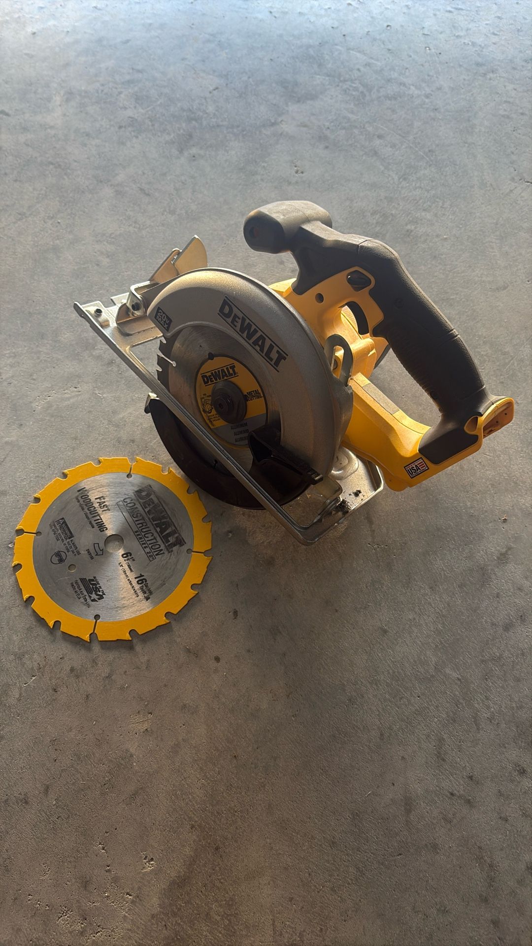 Dewalt circular Saw