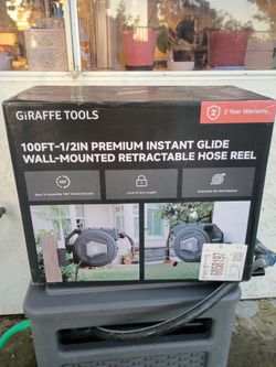 Giraffe tools hose storage