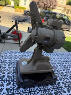 Reverse movie projector