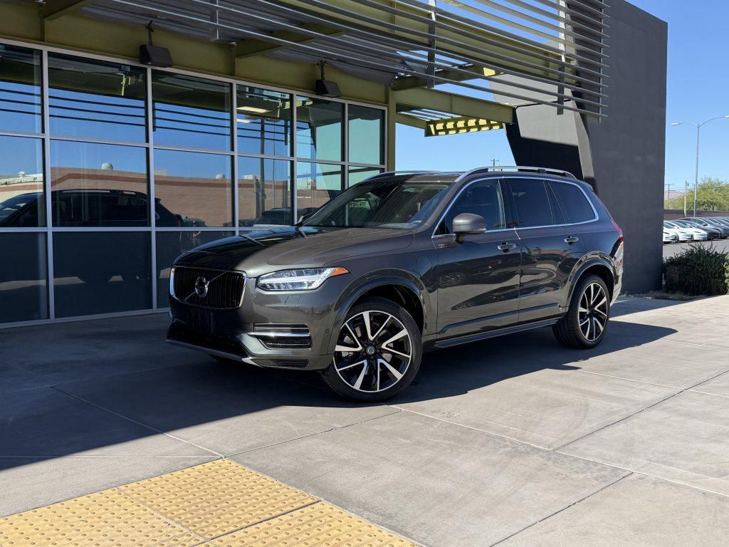 2018 Volvo XC90 Hybrid