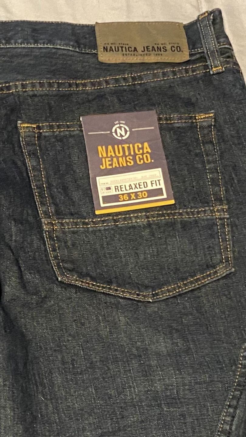 Nautica jean Relaxed Fit and Levi Signature Strauss Relaxed Fit Men’s 36 /30 NEW