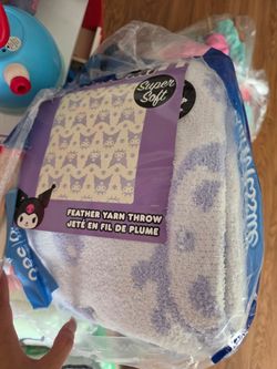 Hello Kitty Friend Karumi Soft Blanket
