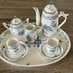 Miniature Tea Set. Ceramic