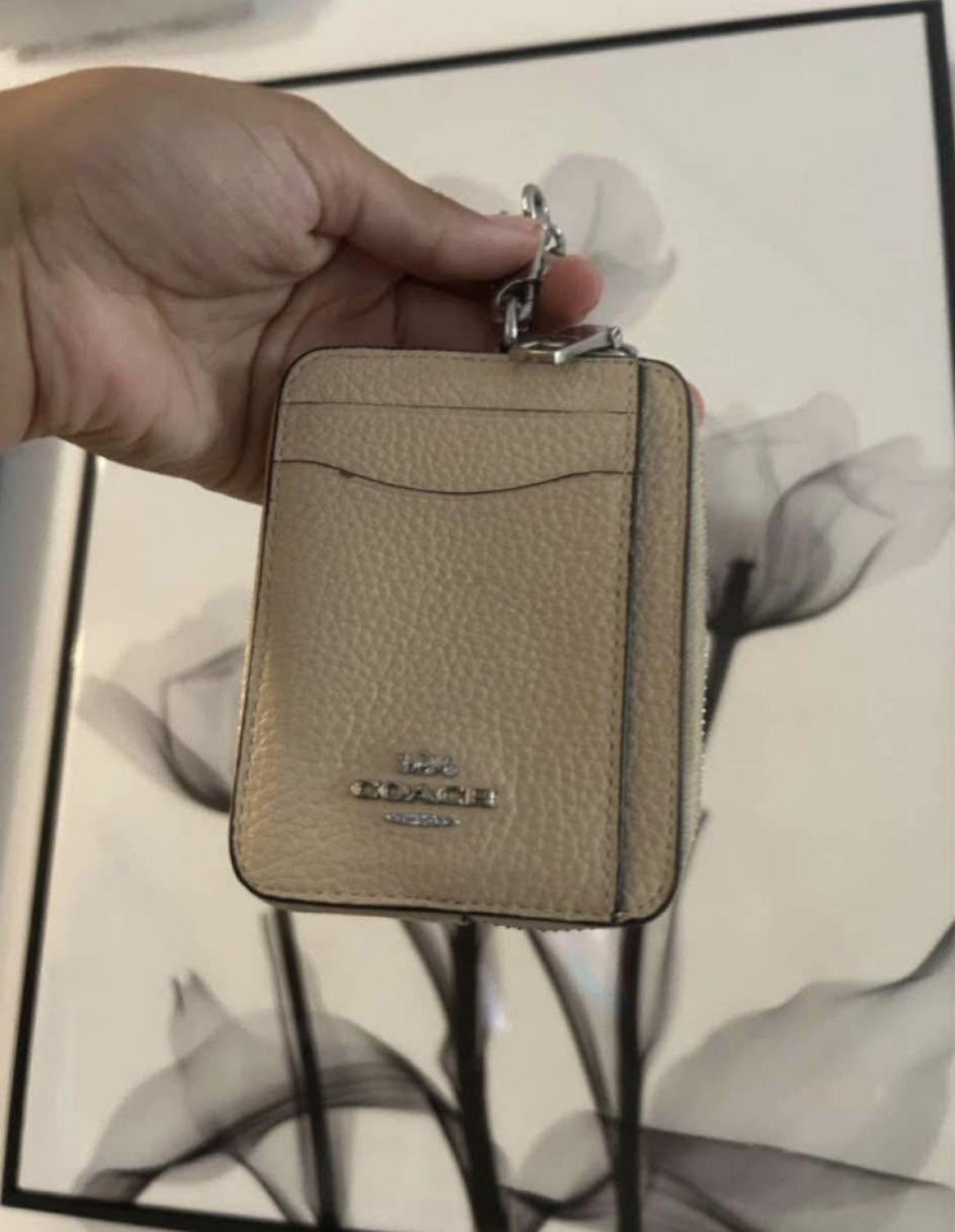 Coach Wallet Beige 