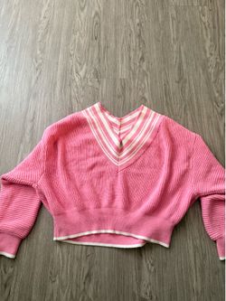 Express pink sweater size small