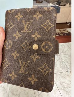 Authentic Louis Vuitton Wallet