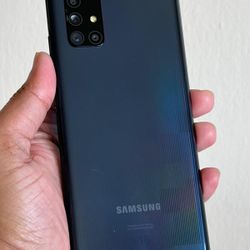 Samsung Galaxy A71  , Unlocked  for all Company Carrier ,  Excellent Condition Like New 