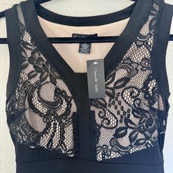 🎄New LONG BLACK DRESS - Size PS - Black Lace and Nude - $20