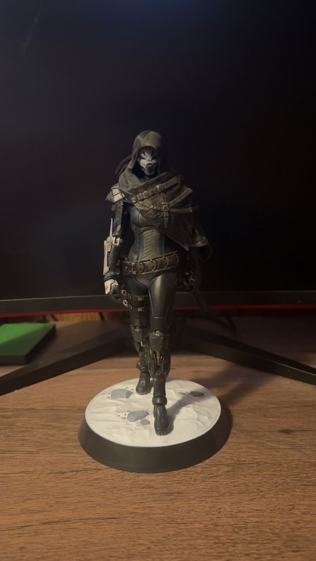 Destiny 2 exo Stranger Statue