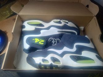 Nike Ken Griffeys size 9.5