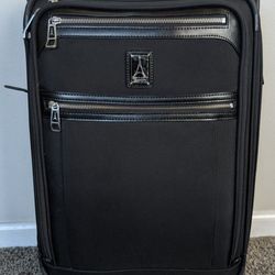 Travelpro Platinum Elite Softside 8 Wheel Shadow Black 21-Inch