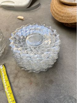 Vintage Pressed Glass 8 breakfast/dinner plates set, 7.5” diameter Beautiful vintage clear pressed plates with an elegant diamond pattern. Perfect for