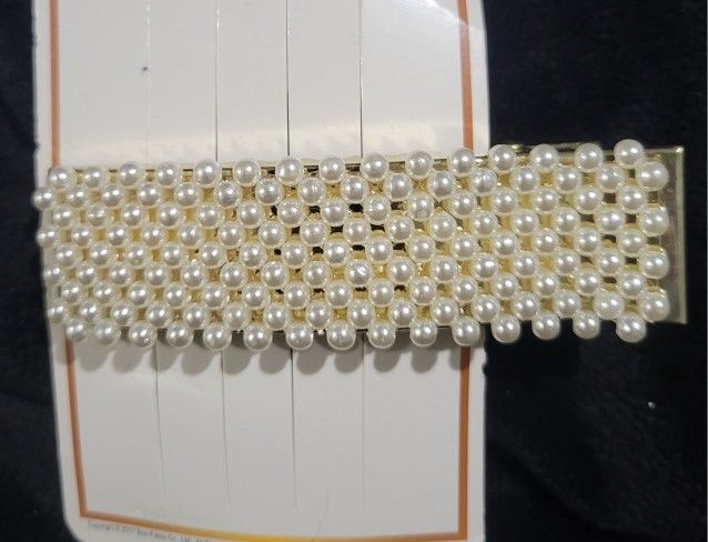 Pearl hair pins
